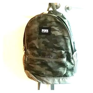 Victoria secret Pink Backpack camo N.W.T